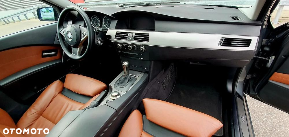 BMW Seria 5 - 24