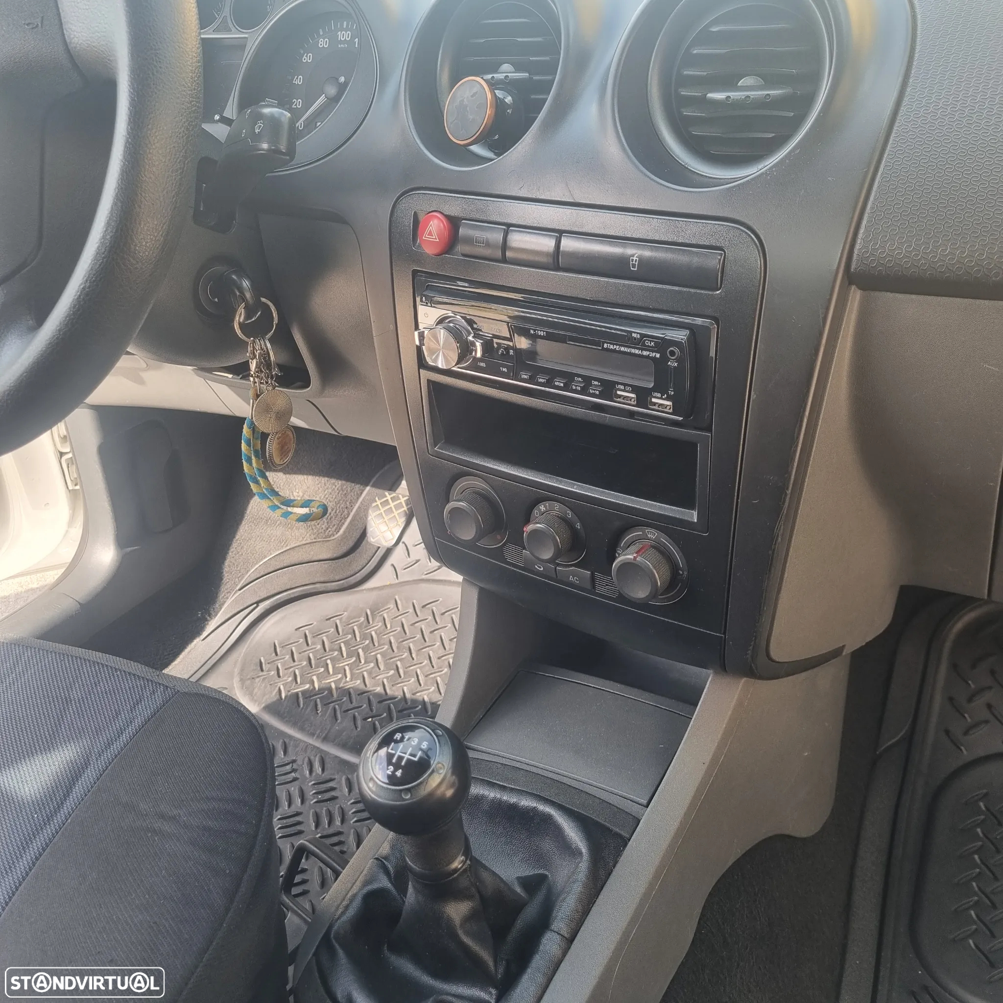 SEAT Ibiza 1.4 TDi Reference - 16