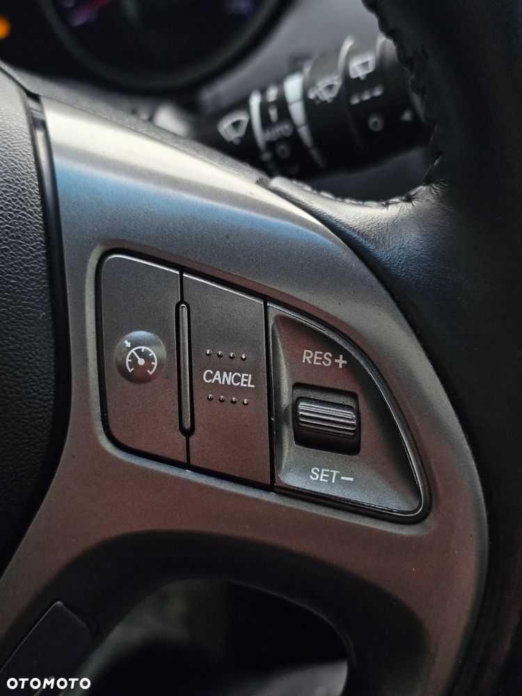 Hyundai ix35 1.7 CRDi Premium 2WD - 34