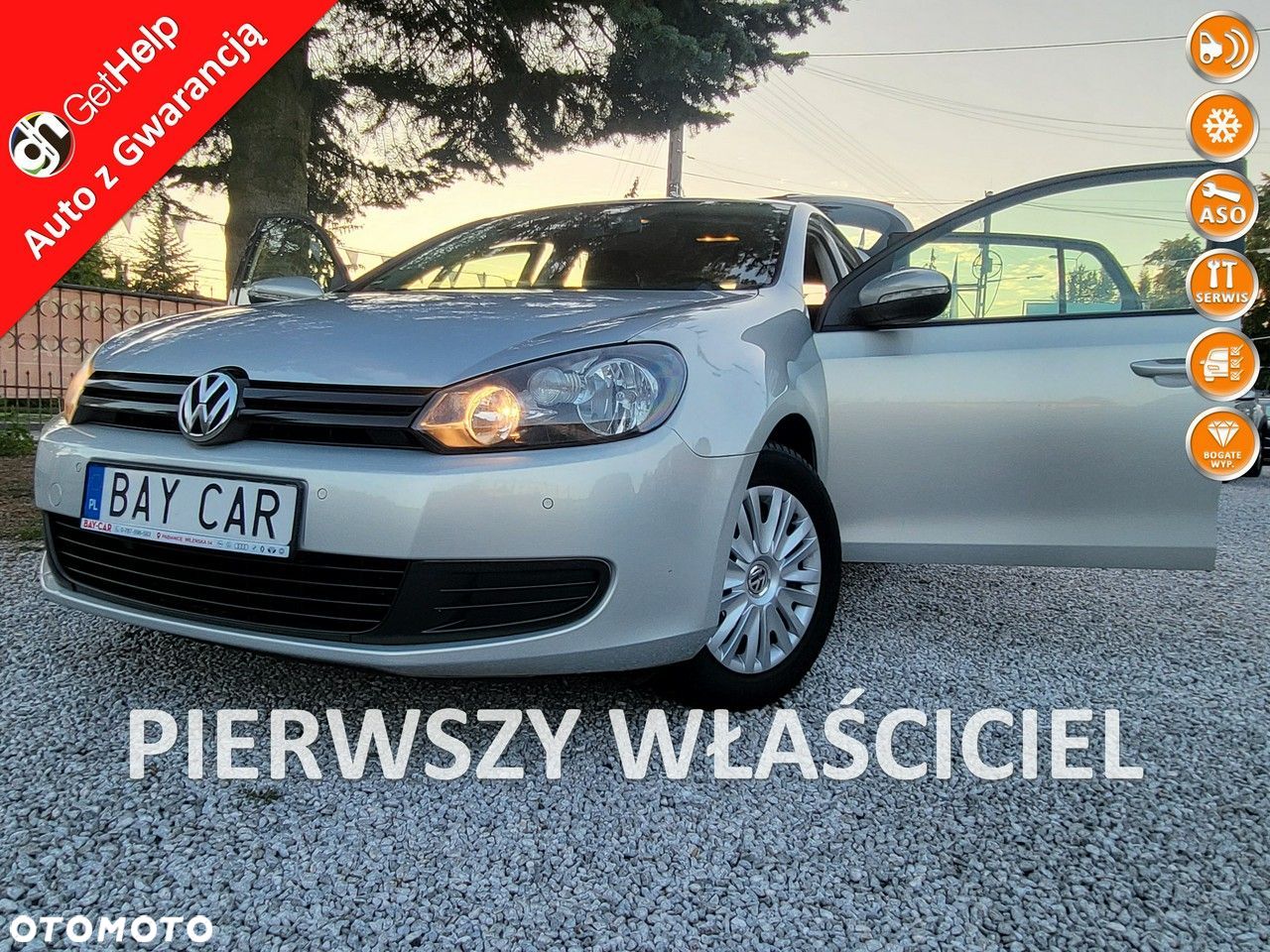 Volkswagen Golf - 1