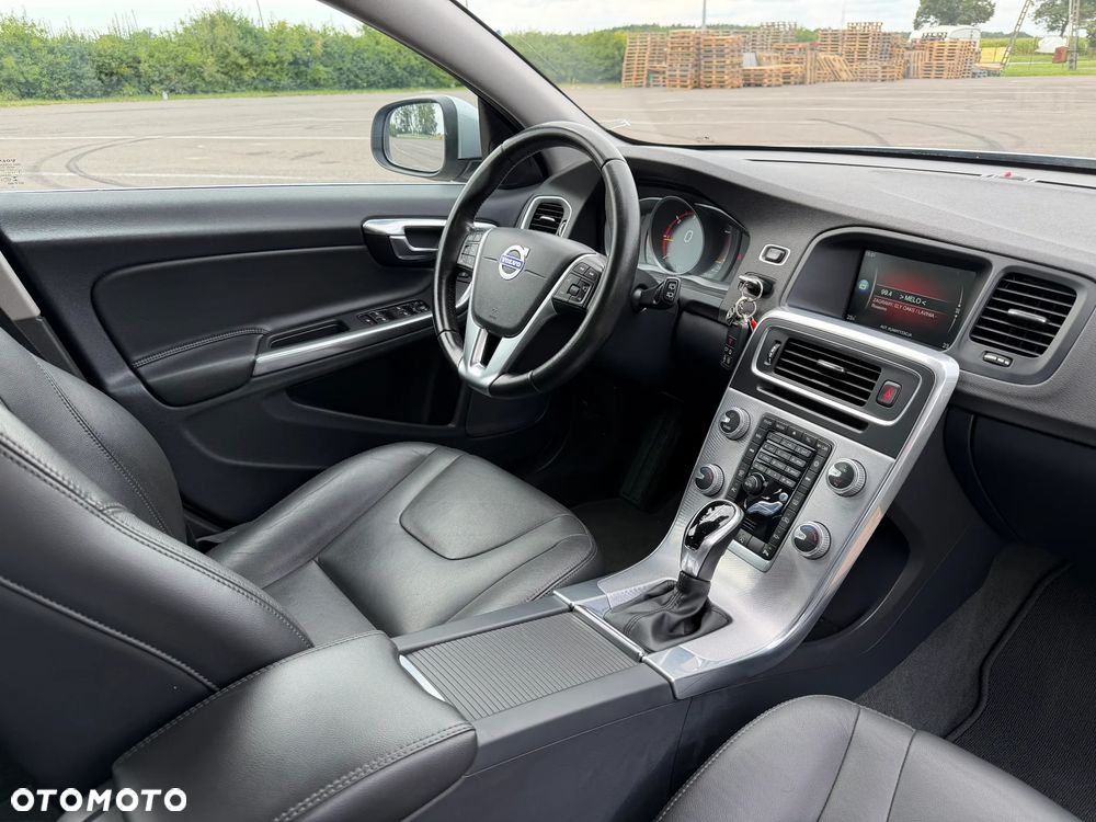 Volvo V60 - 31