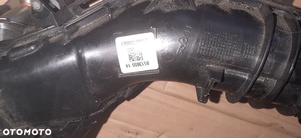 Kolektor ssący BMW F10 F20 F25 F30 2l.d B47 - 2