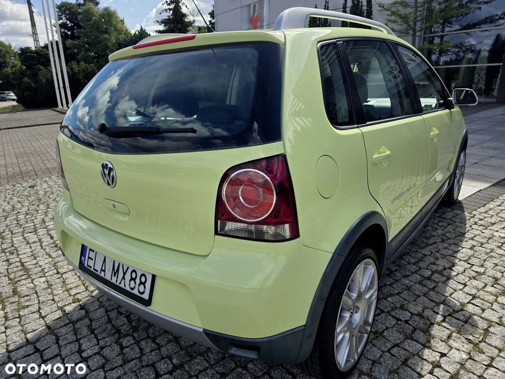 Volkswagen Polo Cross 1.4 16V - 13
