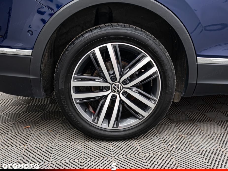 Volkswagen Tiguan 2.0 TDI SCR 4Mot Elegance DSG - 32