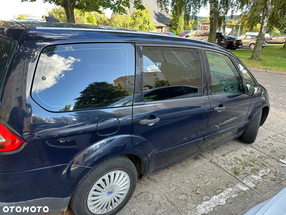 Ford Galaxy 1.8 TDCi Ambiente - 15