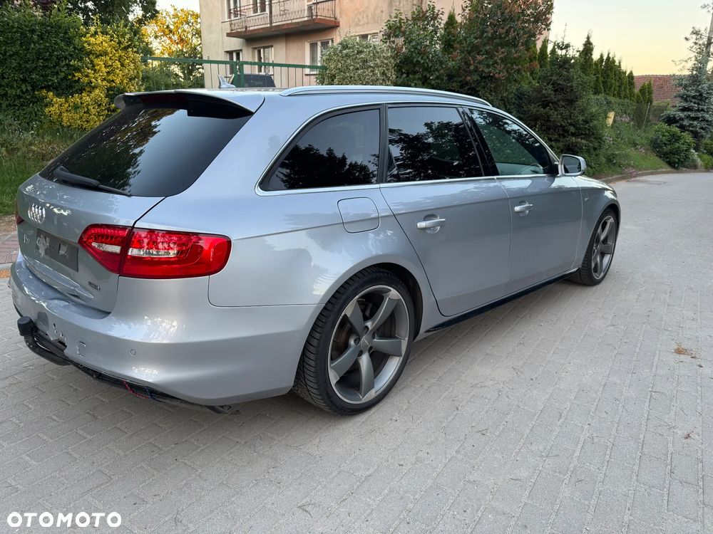 Audi A4 Avant 2.0 TDI DPF quattro S line Sportpaket - 6