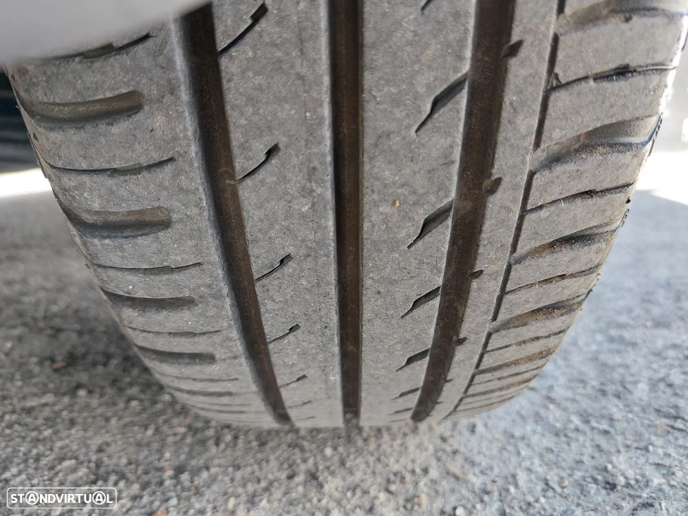 Fiat Punto 1.2 Young S&S - 27