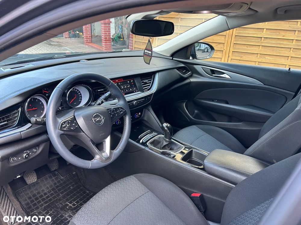 Opel Insignia 1.5 T Enjoy S&S Eco - 15