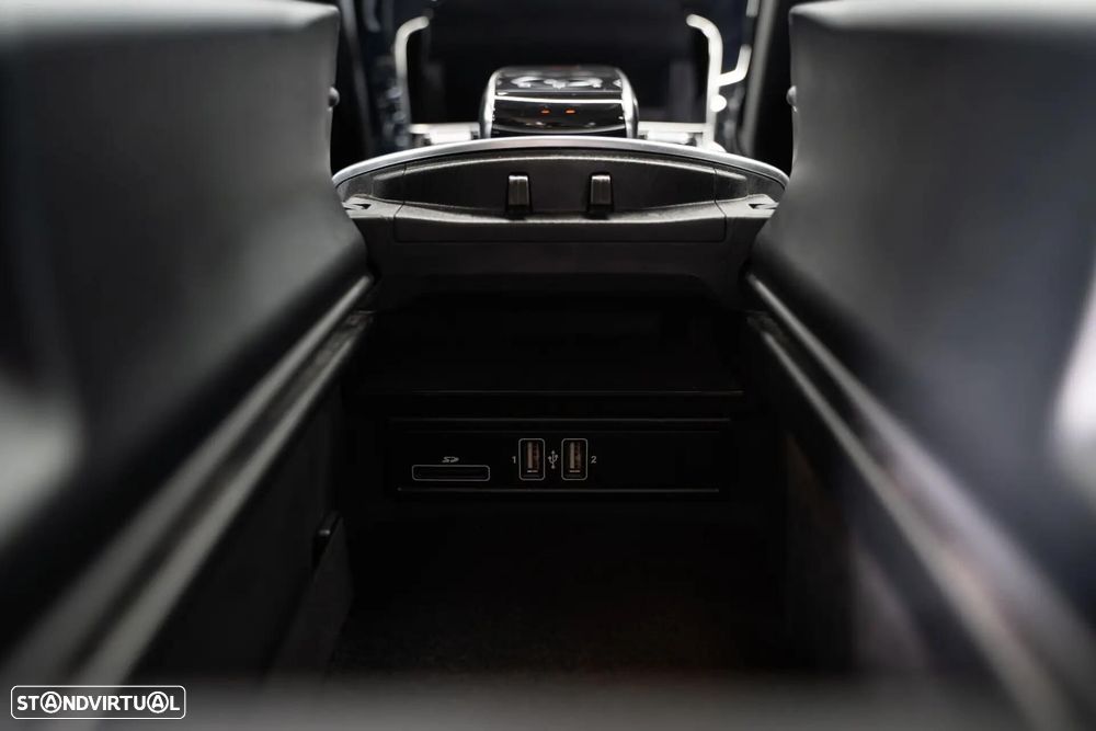 Mercedes-Benz C 250 CDi Avantgarde BlueEfficiency Aut. — fotografia 42