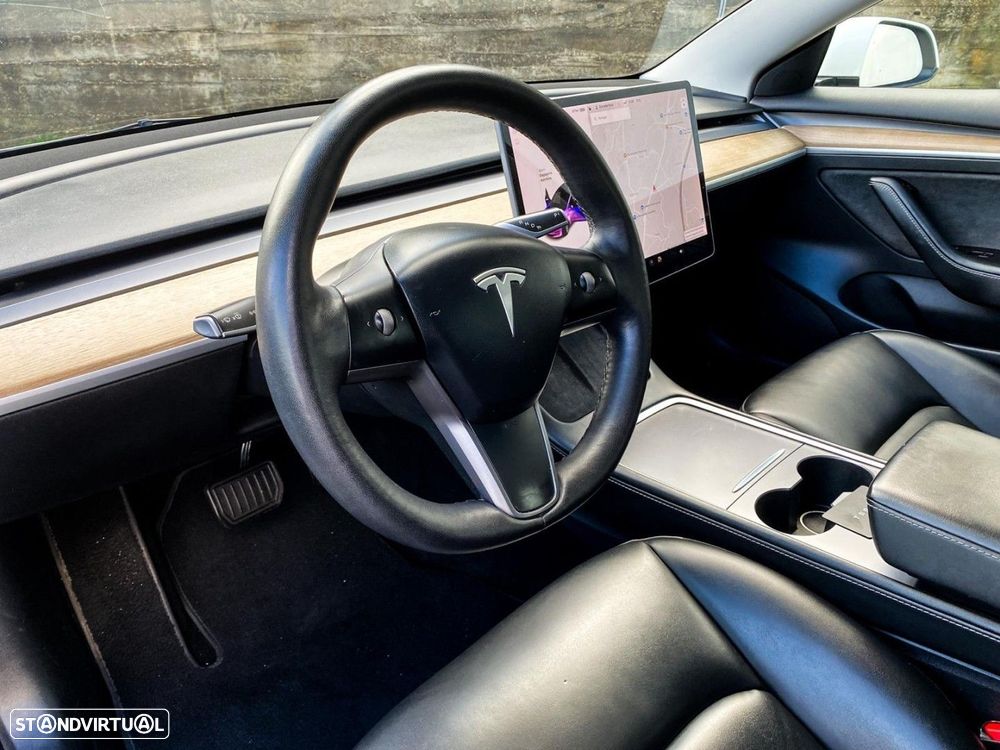 Tesla Model 3 Standard Range Plus RWD - 5
