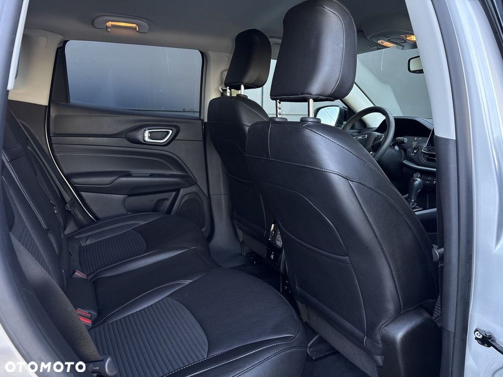 Jeep Compass 1.5 T4 mHEV Limited FWD S&S DCT - 28