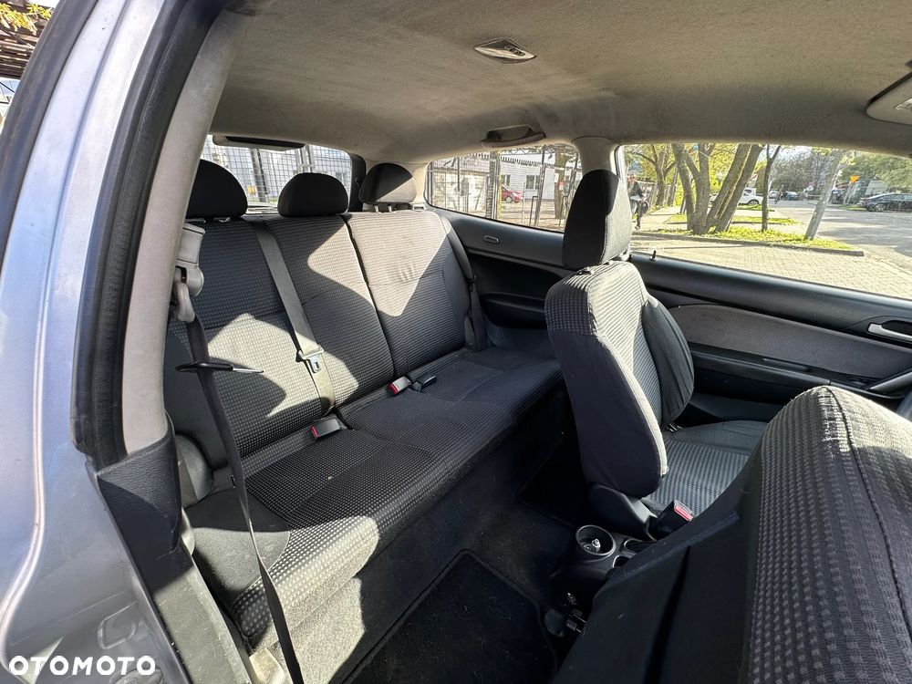 Honda Civic 1.4i LS - 11