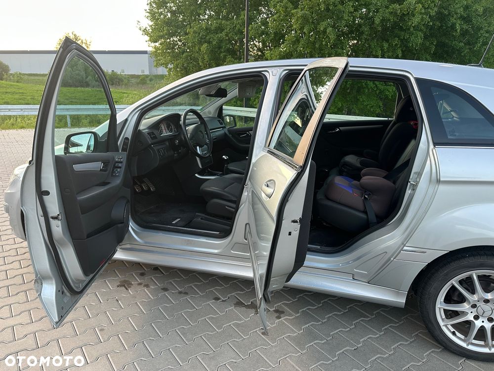 Mercedes-Benz Klasa B 160 BlueEFFICIENCY SPORT EDITION - 34