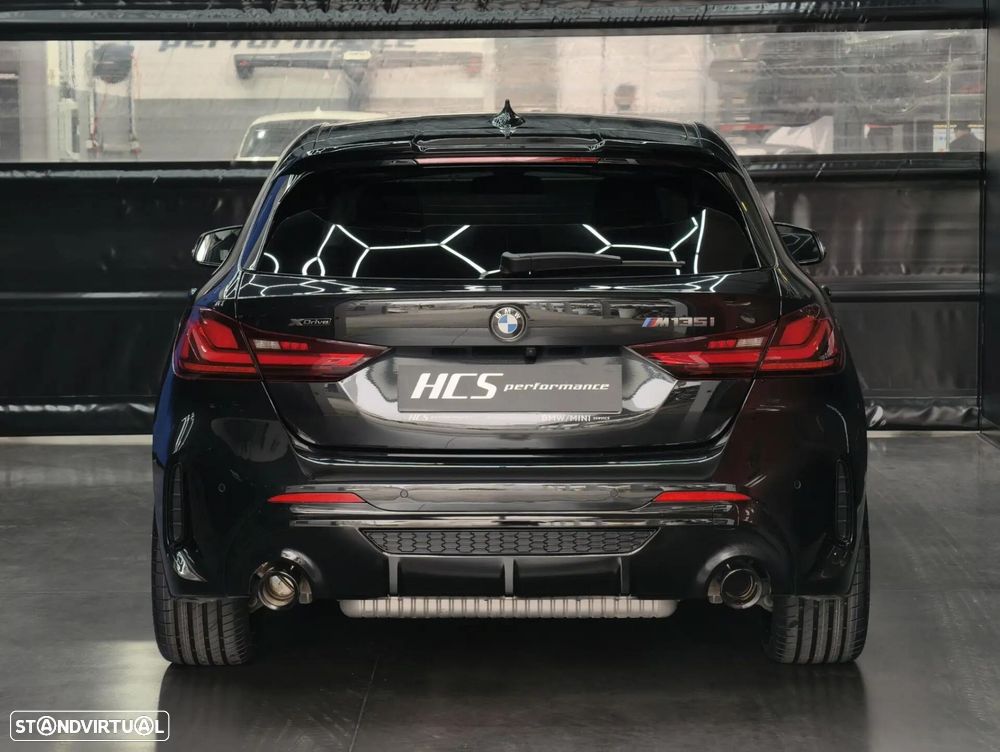 BMW 135 M135 i xDrive Pack 50 anos M - 16