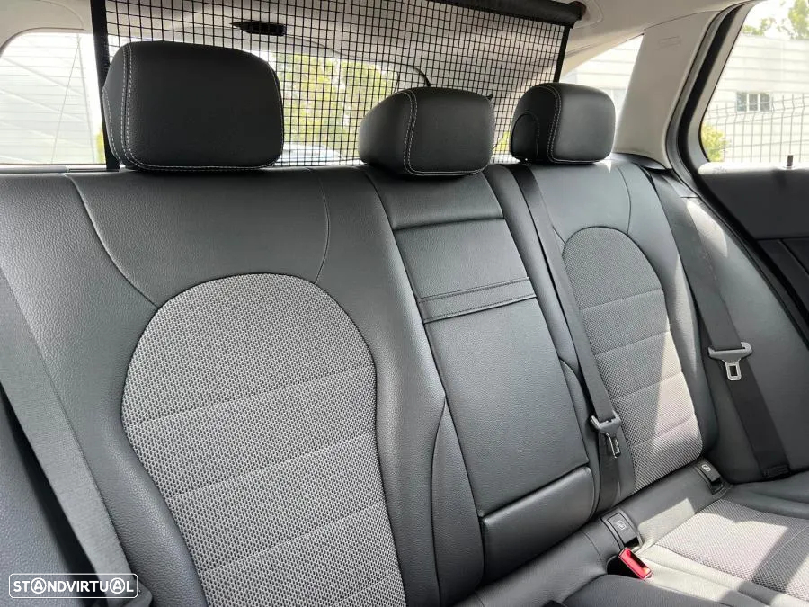 Mercedes-Benz C 300 BlueTEC Hybrid Avantgarde - 11