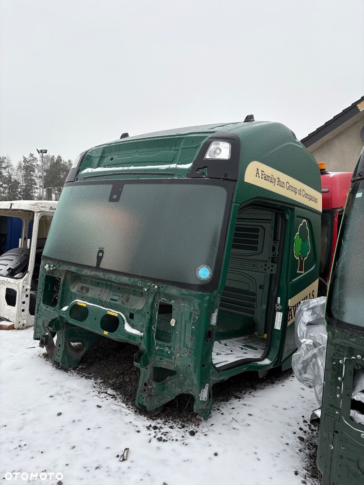 Kabina Volvo FH4 Xl szkielet uszkodzona - 2