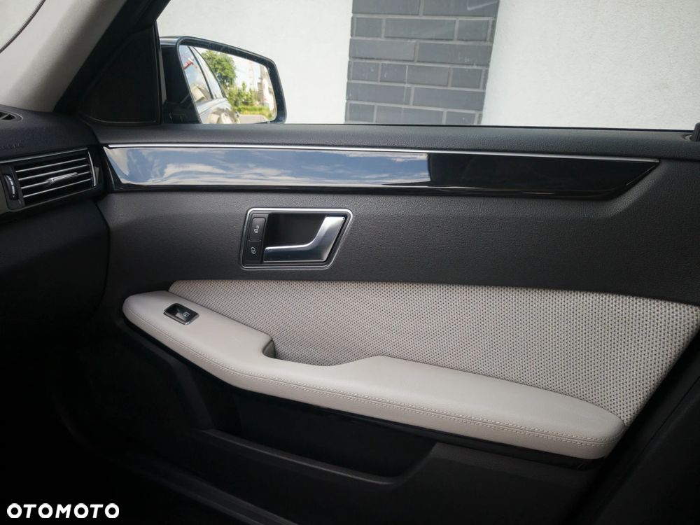 Mercedes-Benz Klasa E 220 BlueTEC 9G-TRONIC Avantgarde - 16