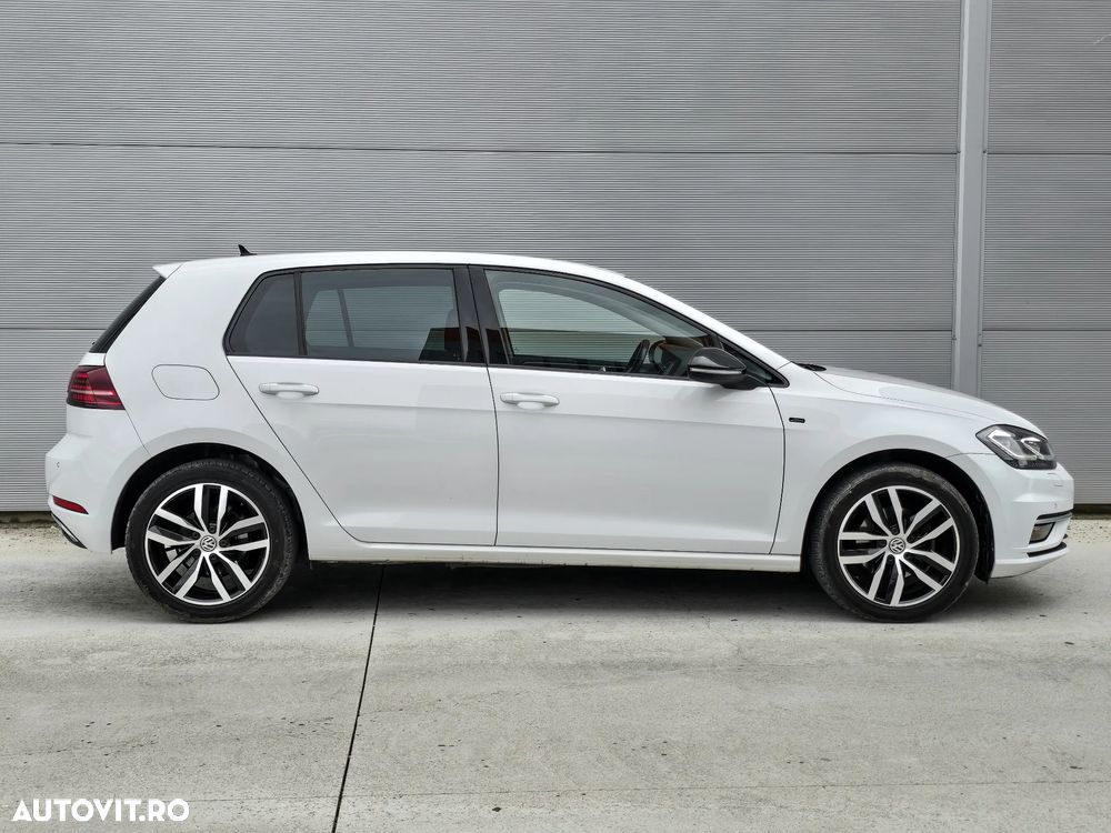 Volkswagen Golf 1.6 TDI Join - 2