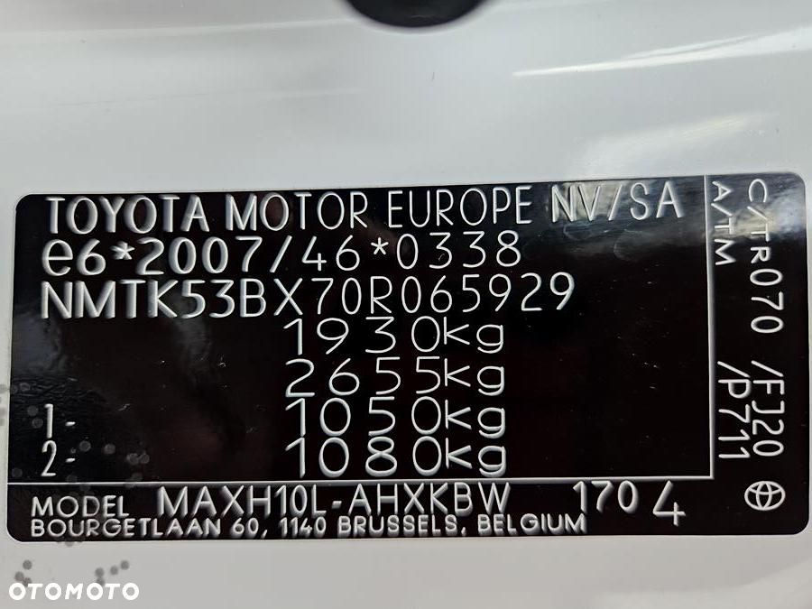 Toyota C-HR 2.0 Team Deutschland - 32