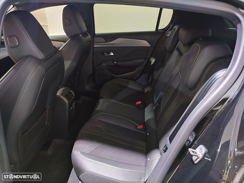 Peugeot 308 1.5 BlueHDi GT EAT8 - 32