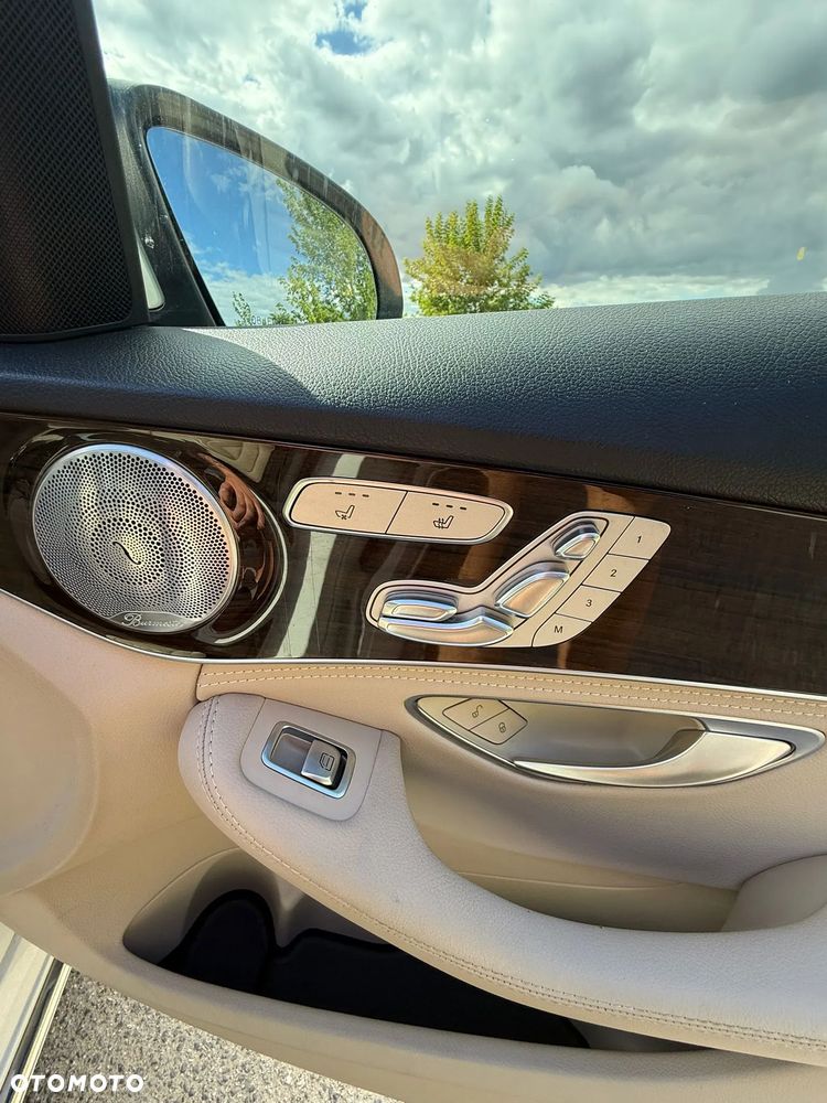 Mercedes-Benz Klasa C 300 7G-TRONIC Avantgarde - 22