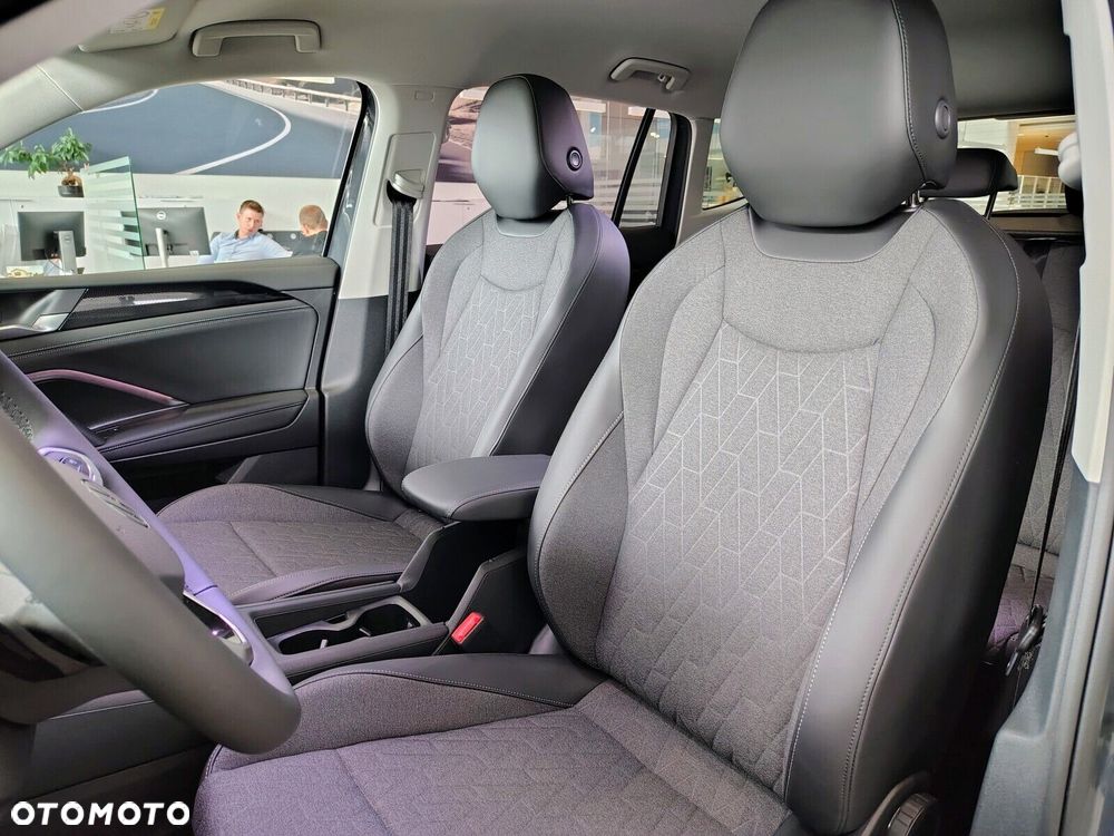 Volkswagen Tiguan 1.5 eTSI Life Plus DSG - 15