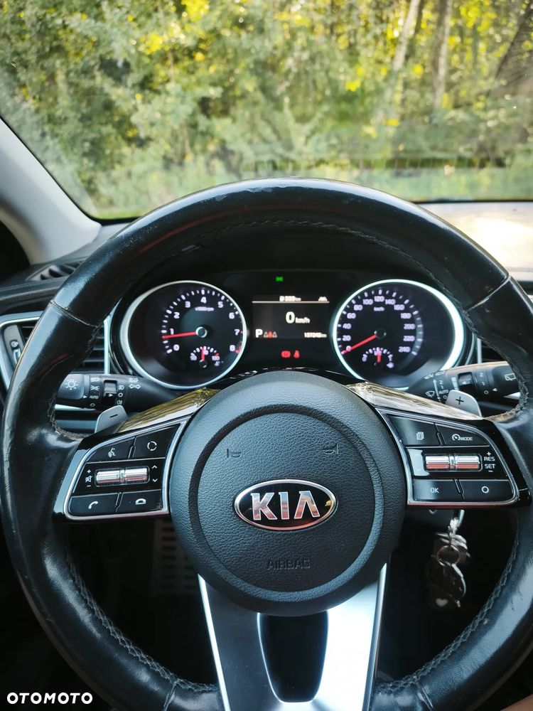 Kia Ceed 1.4 T-GDI L Business Line DCT - 15