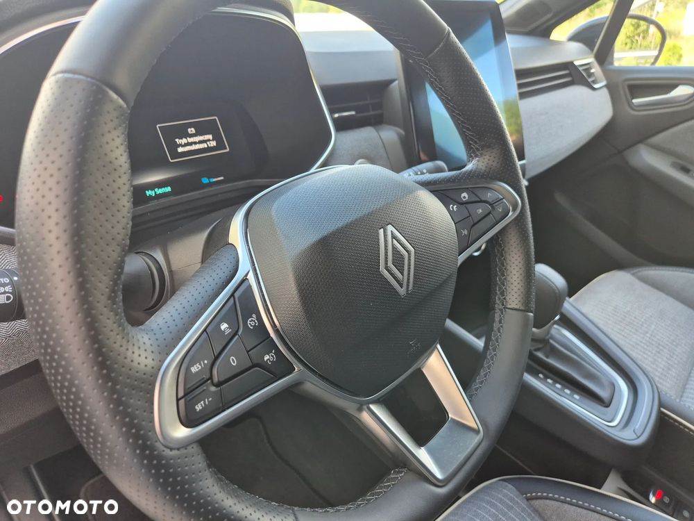Renault Clio E-TECH 140 EXPERIENCE - 16