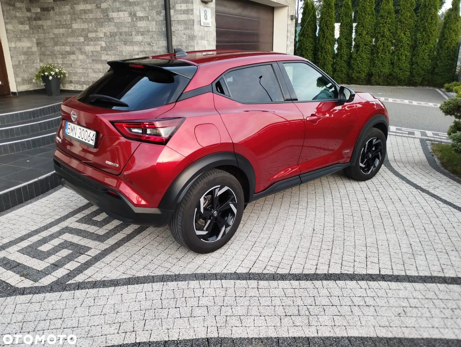 Nissan Juke 1.6 Hybrid 4AMT Premiere Edition - 22