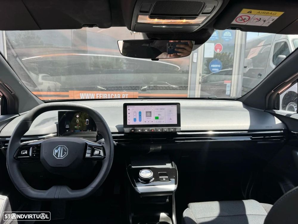 MG MG4 51 kWh Standard - 36