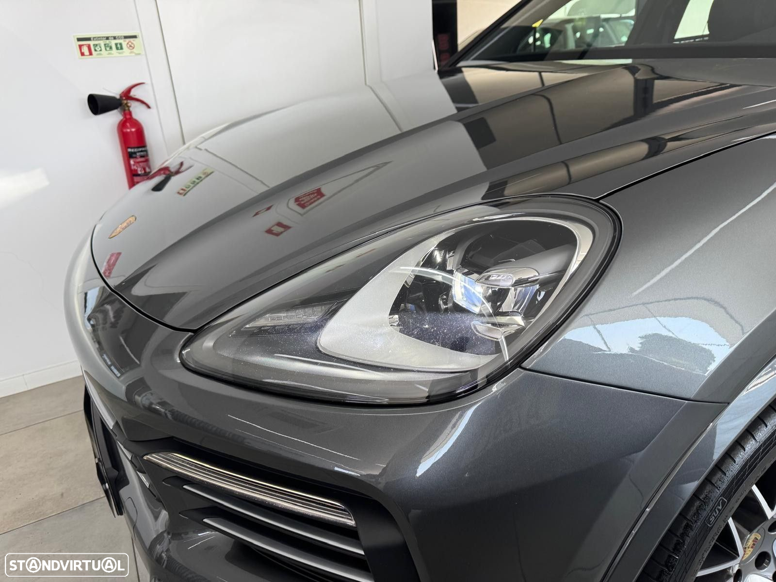 Porsche Cayenne E-Hybrid - 4