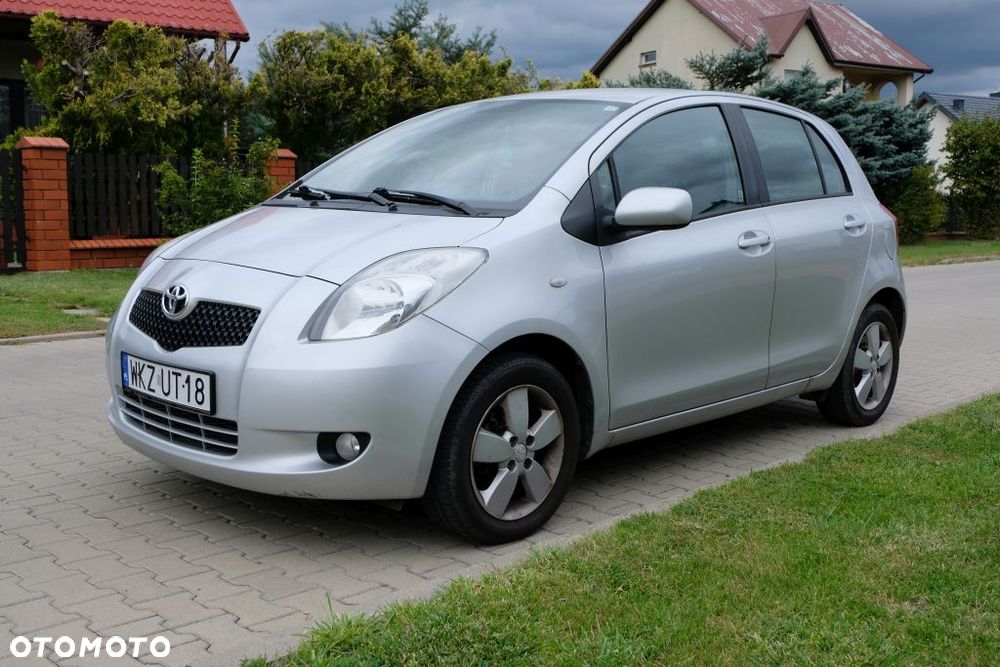 Toyota Yaris 1.0 VVT-i Luna - 3