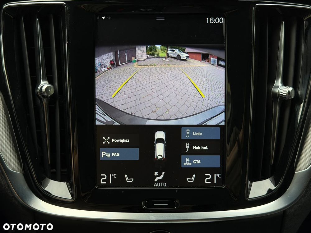 Volvo V60 T6 AWD Geartronic R-Design - 32