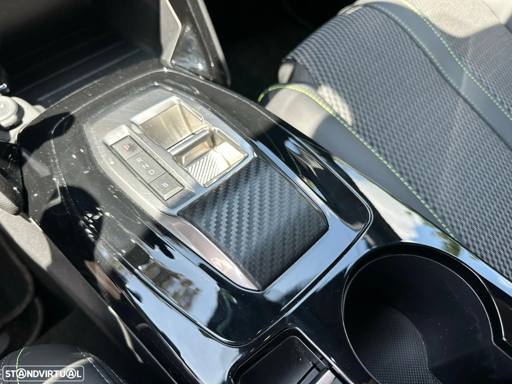 Peugeot e-208 50 kWh GT - 25