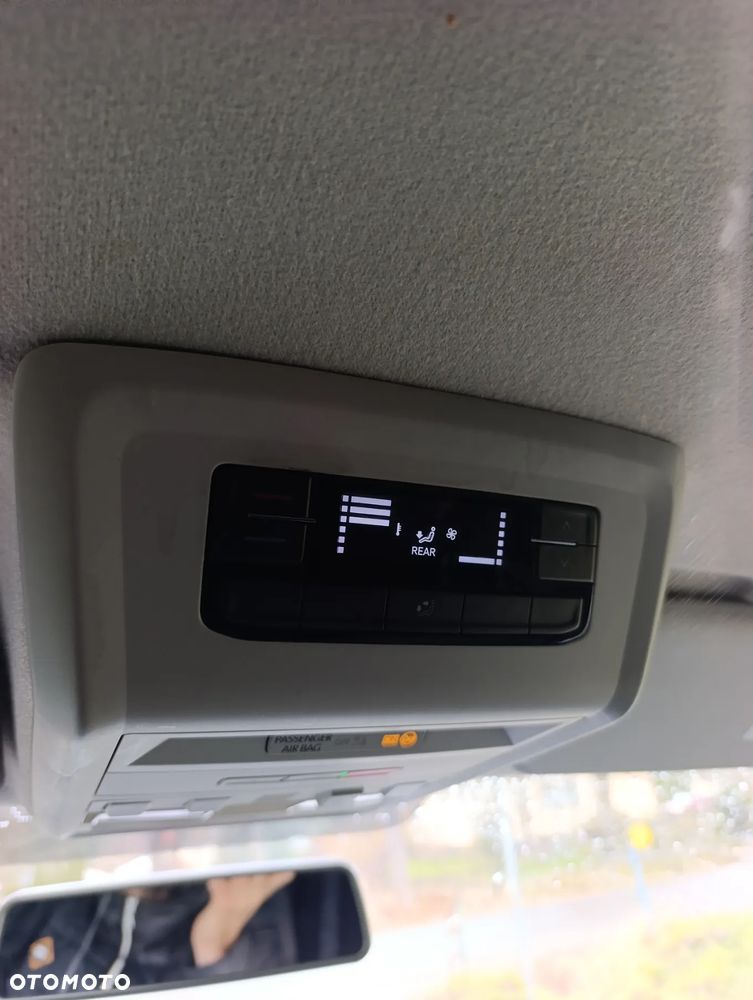 Volkswagen Transporter - 16