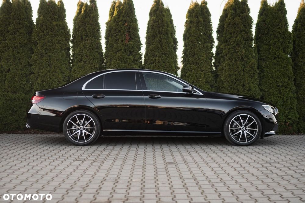 Mercedes-Benz Klasa E - 8