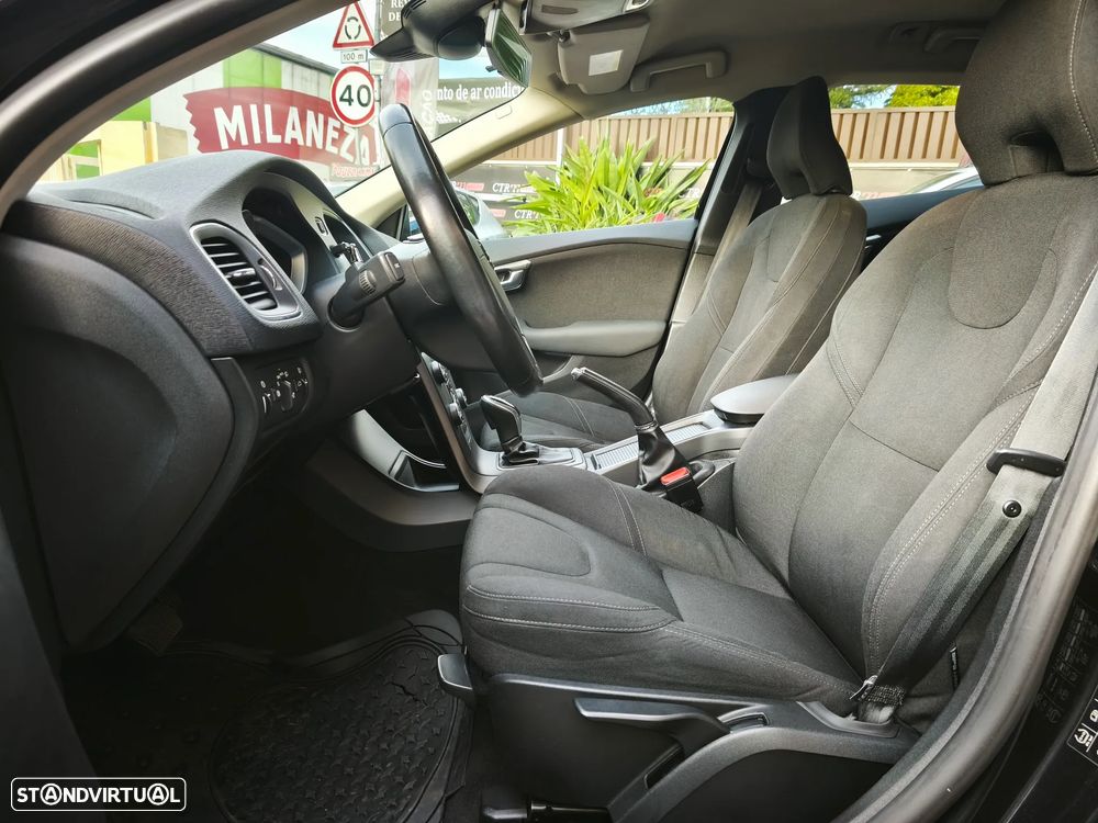 Volvo V40 Cross Country 2.0 D2 Kinetic Geartronic - 20