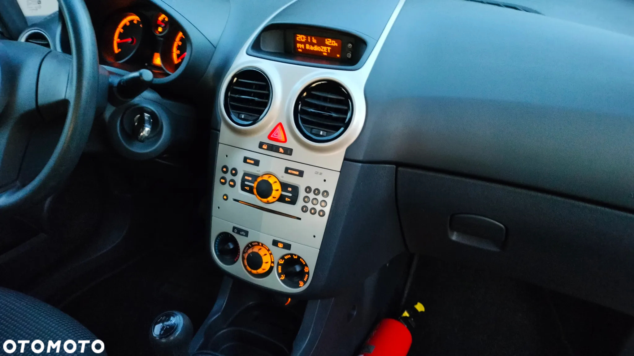 Opel Corsa 1.2 16V - 20