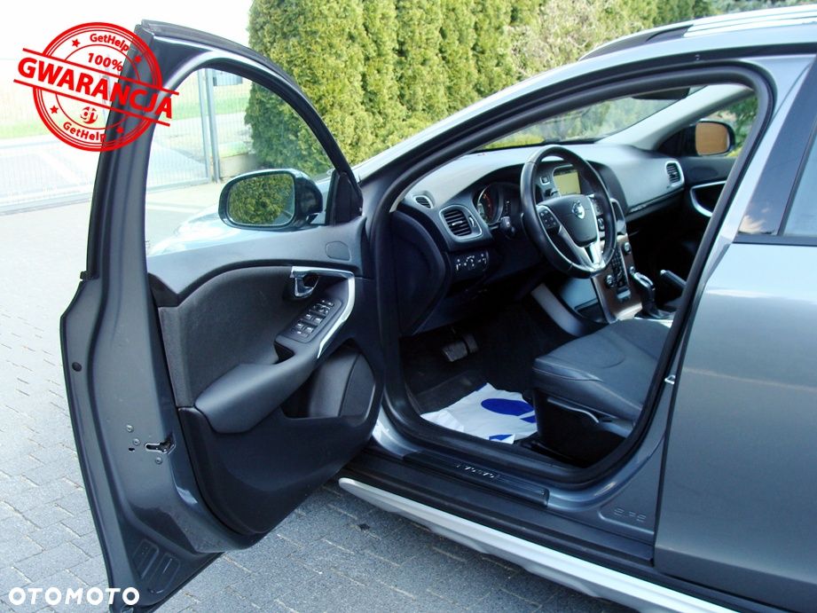 Volvo V40 Cross Country D2 Geartronic Momentum - 18