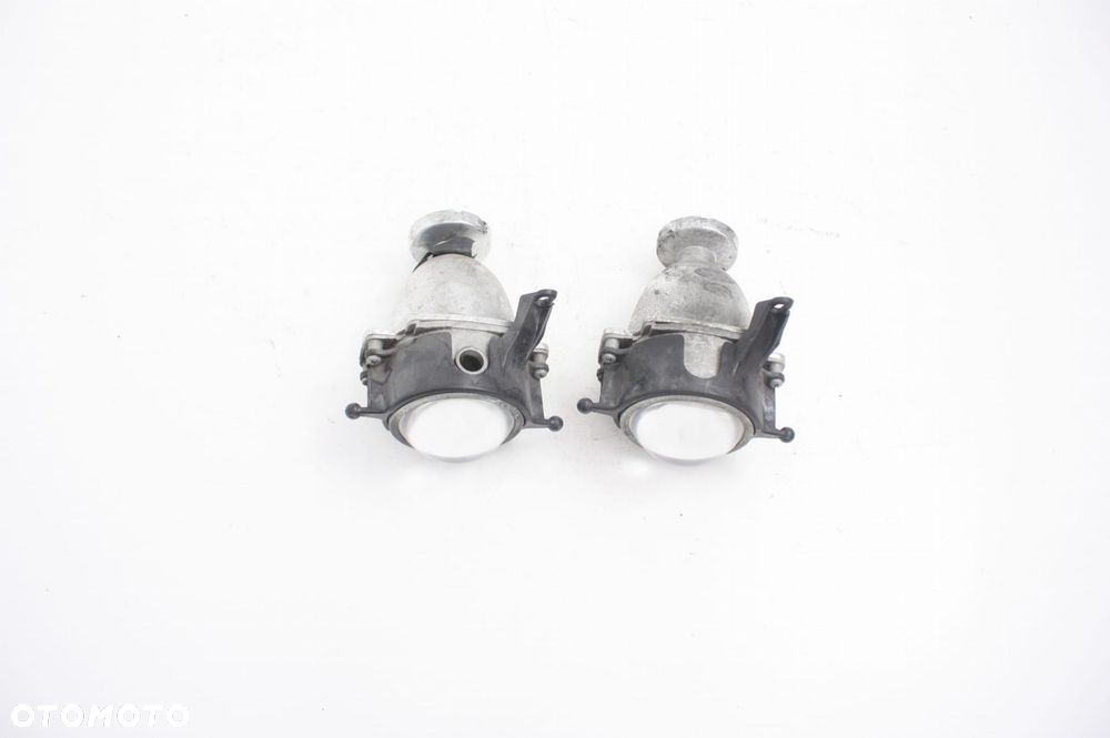 REFLEKTOR LAMPA PRZEDNIA KTM 640 LC4 Duke II 99-07 - 1
