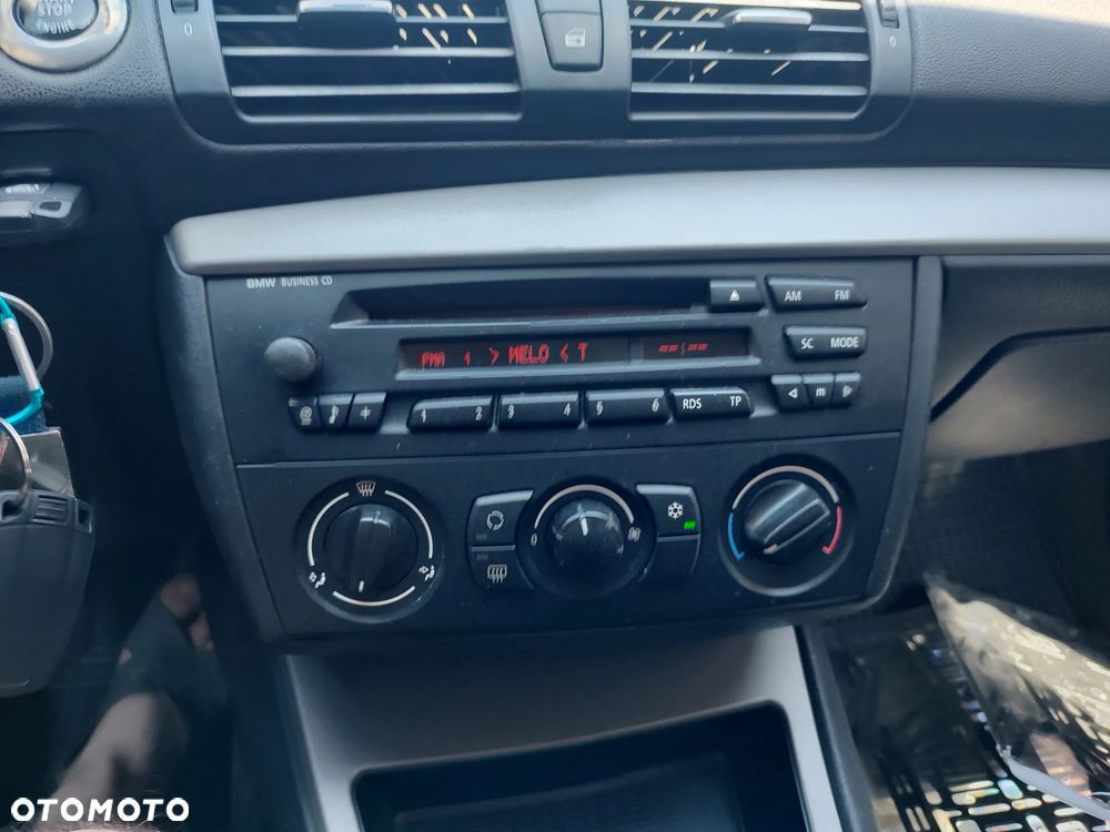 BMW Seria 1 - 15