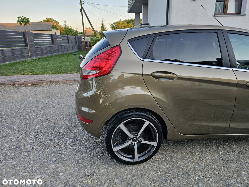 Ford Fiesta 1.6 Ti-VCT Titanium - 35