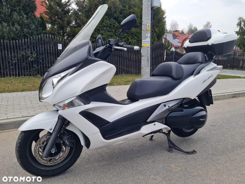 Honda Silver Wing - 1