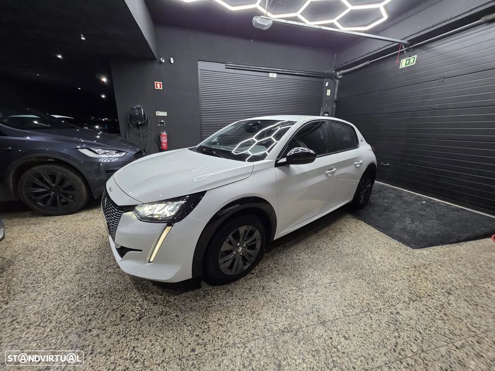 Peugeot e-208 Active Pack - 1