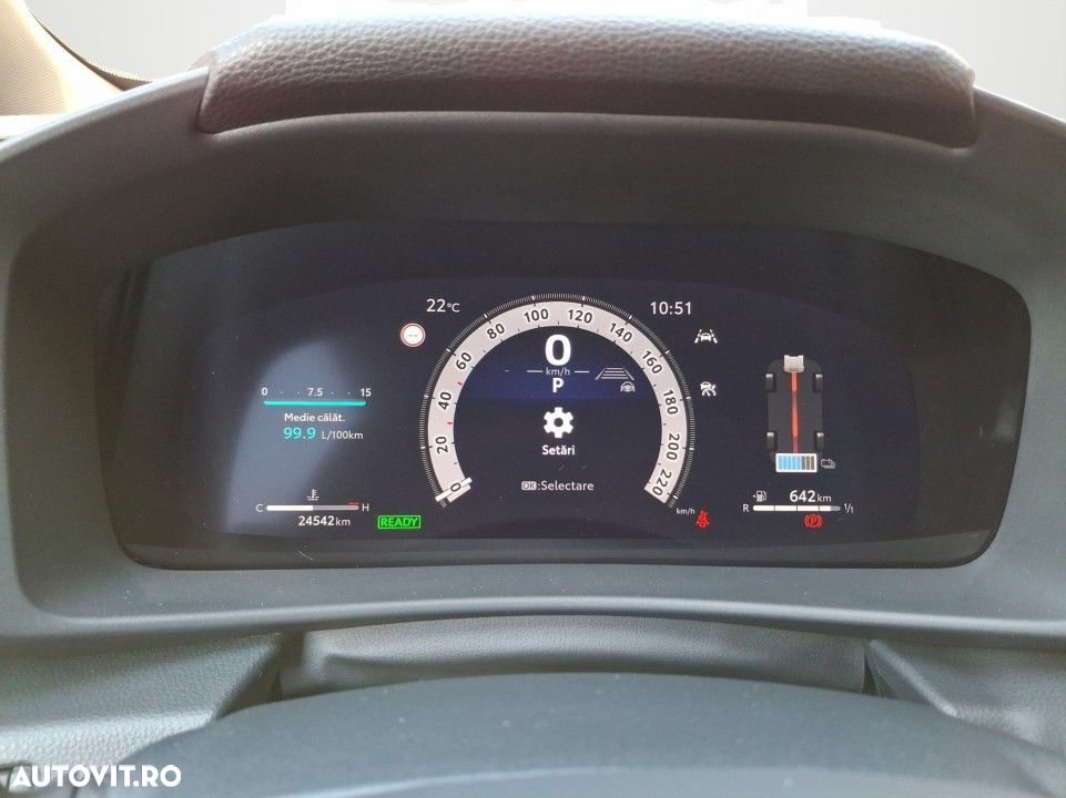 Toyota C-HR - 11