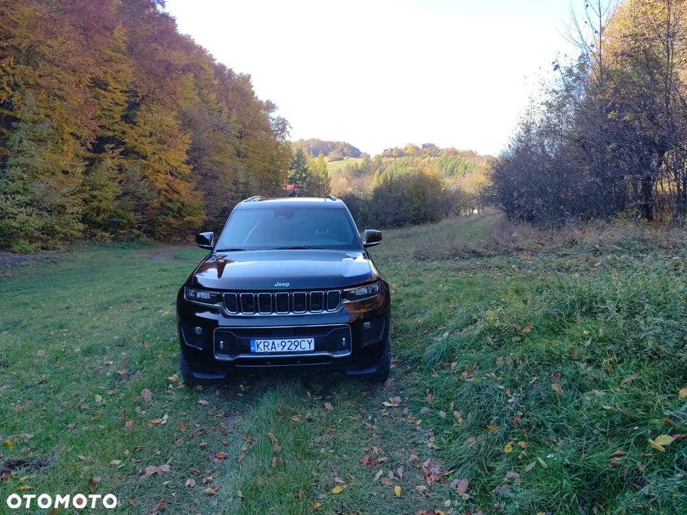 Jeep Grand Cherokee - 40