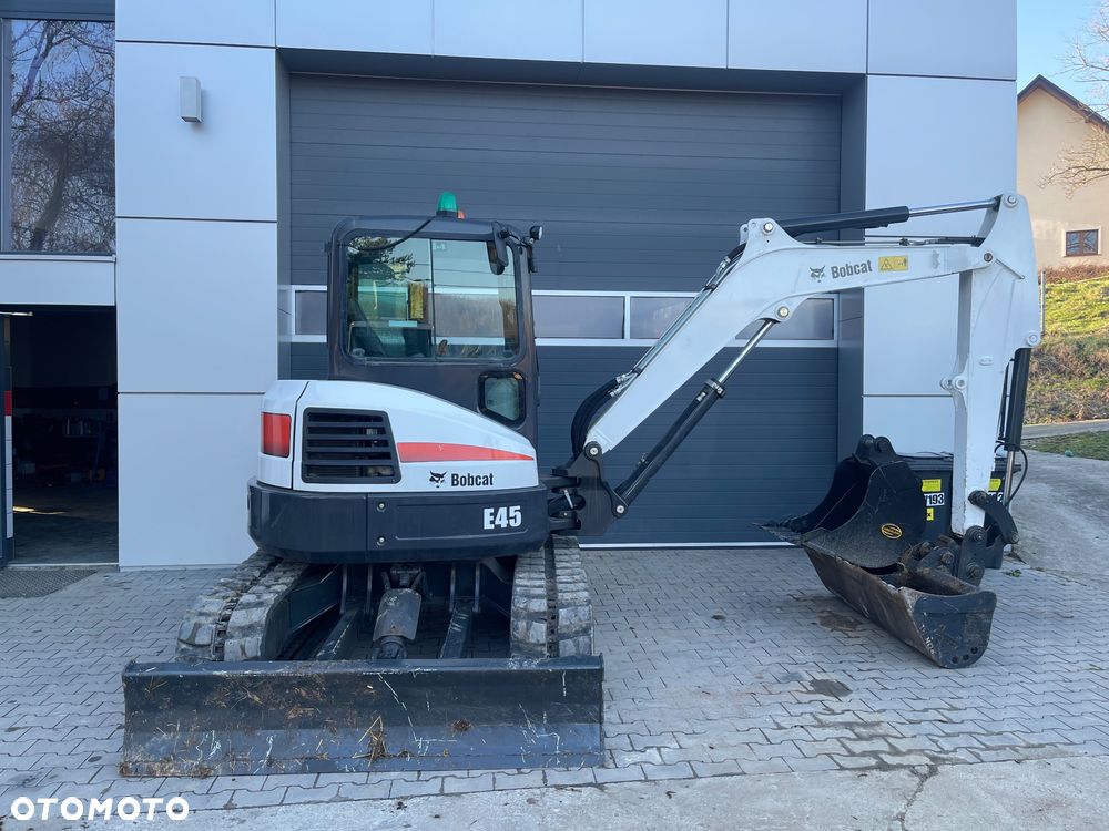 Bobcat E45 - 1