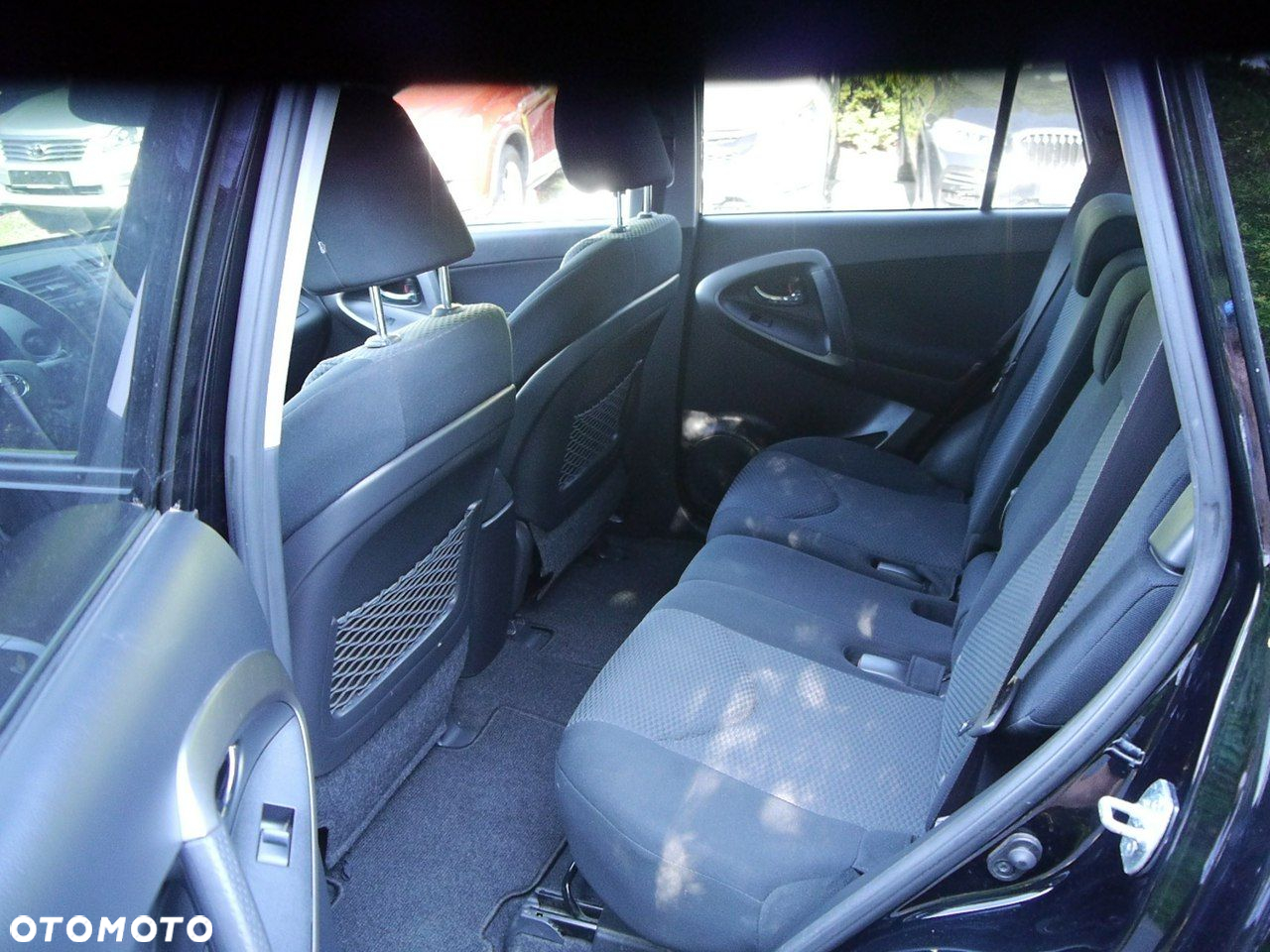 Toyota RAV4 - 21