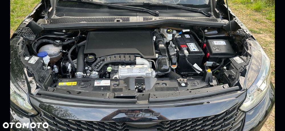Peugeot 2008 PureTech 130 Allure Pack - 31