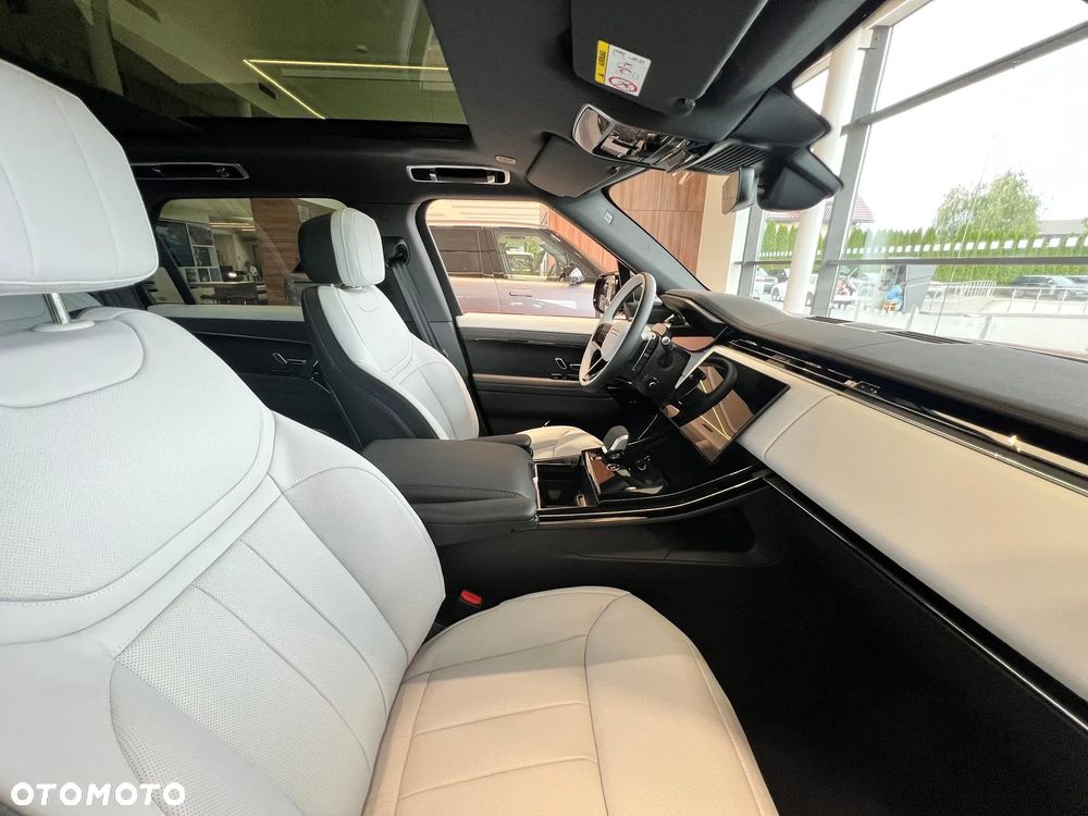 Land Rover Range Rover Sport - 8